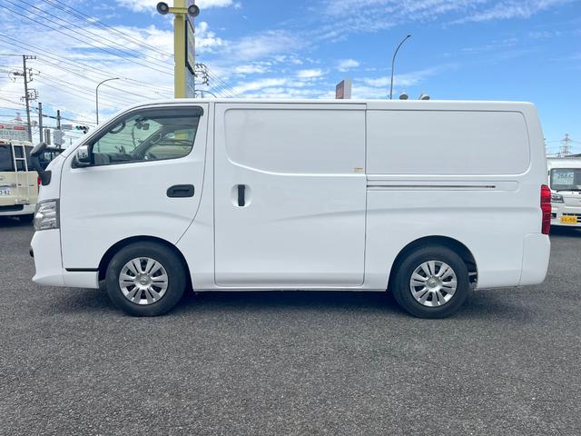 NV350キャラバンバン -20度設定冷蔵冷凍車 庫内2室式 左サイドドア 衝突軽減ブレーキ 車線逸脱警報 バックモニター ETC車載器 クリアランスソナー ドラレコ付き キーレス AT車(4枚目)