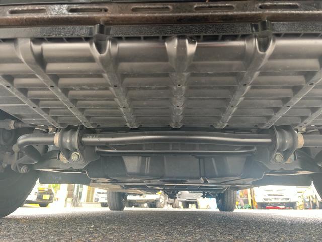 NV350キャラバンバン -20度設定冷蔵冷凍車 庫内2室式 左サイドドア 衝突軽減ブレーキ 車線逸脱警報 バックモニター ETC車載器 クリアランスソナー ドラレコ付き キーレス AT車(38枚目)