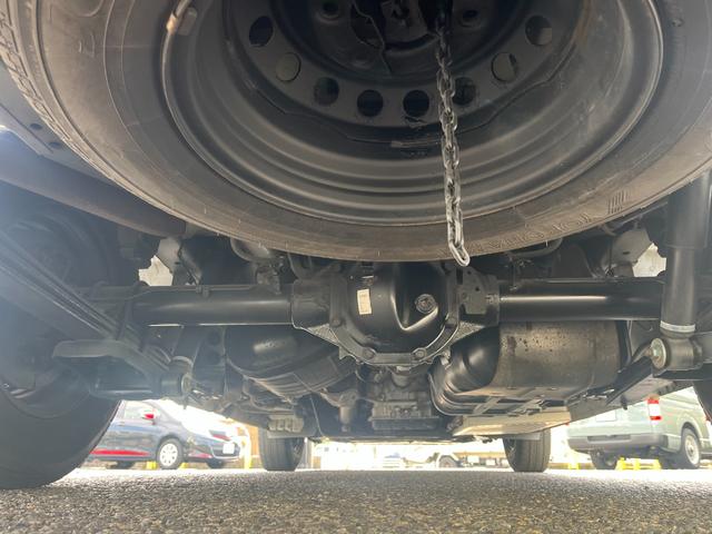 NV350キャラバンバン -20度設定冷蔵冷凍車 庫内2室式 左サイドドア 衝突軽減ブレーキ 車線逸脱警報 バックモニター ETC車載器 クリアランスソナー ドラレコ付き キーレス AT車(41枚目)