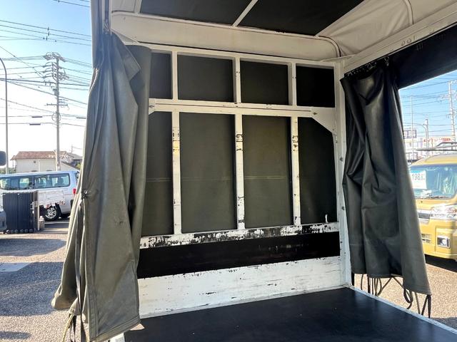 ダイナトラック 1.35トン10尺平ボディー 荷台カーテン幌付き 1KDディーゼルターボ 全低床リアWタイヤ ナビTV バックモニター ETC キーレス AT車 普通免許で運転OK(14枚目)