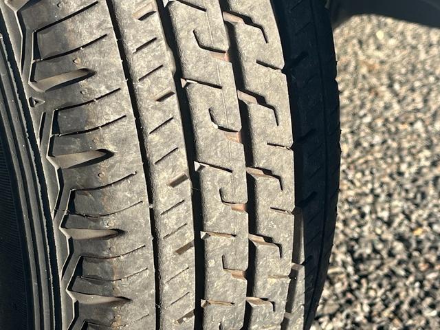 タウンエーストラック ＤＸ　Ｘエディション　４ＷＤ　衝突軽減ブレーキ　車線逸脱警報　オートハイビーム　アイドリングストップ　純正ナビＴＶ　ＥＴＣ　ドラレコ付き　キーレスキー　ＬＥＤヘッドライト　５ＭＴ（37枚目）