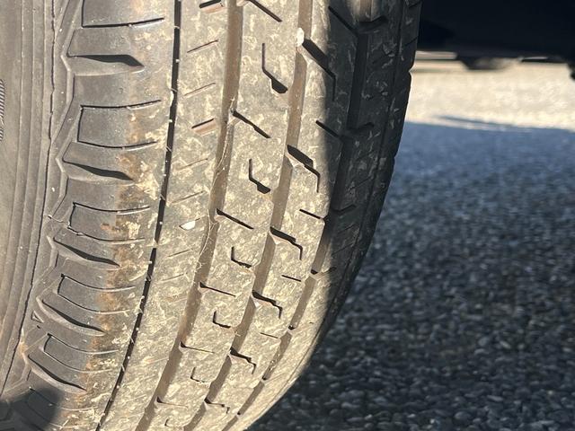 タウンエーストラック ＤＸ　Ｘエディション　４ＷＤ　衝突軽減ブレーキ　車線逸脱警報　オートハイビーム　アイドリングストップ　純正ナビＴＶ　ＥＴＣ　ドラレコ付き　キーレスキー　ＬＥＤヘッドライト　５ＭＴ（40枚目）