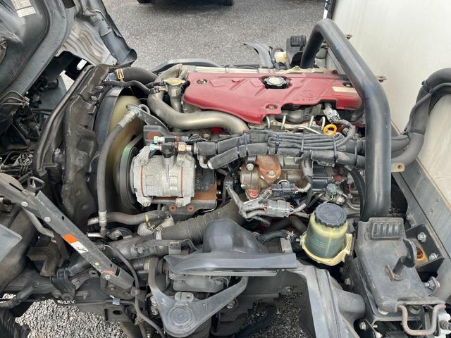 デュトロ -5度設定中温冷凍車 左サイドドア 衝突軽減ブレーキ 車線逸脱警報 坂道発進補助装置 バックモニター ETC スマートキー 5MT 積載2000KG(37枚目)