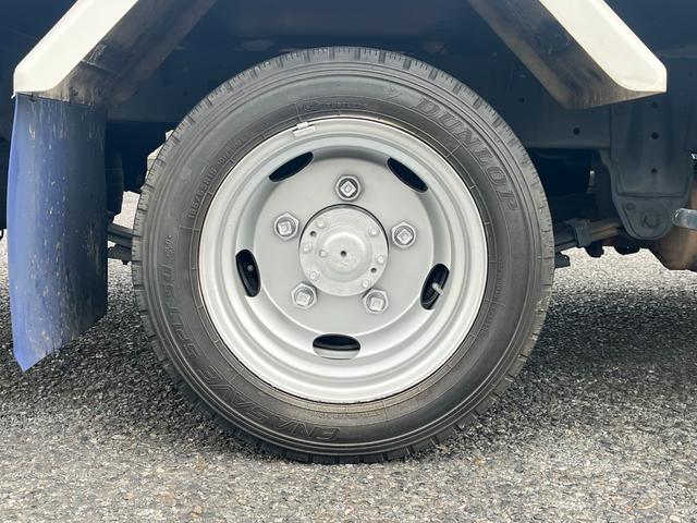 デュトロ -5度設定中温冷凍車 左サイドドア 衝突軽減ブレーキ 車線逸脱警報 坂道発進補助装置 バックモニター ETC スマートキー 5MT 積載2000KG(47枚目)