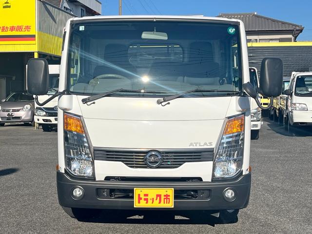 アトラストラック 1.5トン10尺平ボディー 荷台床鉄板貼り 低床リア小径タイヤ あおりロープ穴3対 ナビTV キーレス 5MT 普通免許で運転OK(2枚目)