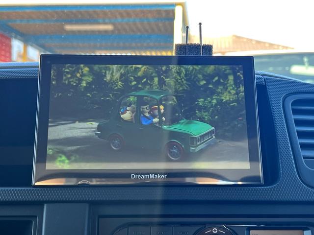 アトラストラック 1.5トン10尺平ボディー 荷台床鉄板貼り 低床リア小径タイヤ あおりロープ穴3対 ナビTV キーレス 5MT 普通免許で運転OK(19枚目)