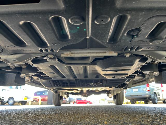 タウンエースバン ＧＬ　４ＷＤ　荷室収納棚付き　衝突軽減ブレーキ　車線逸脱警報　ナビ　バックモニター　ＥＴＣ　リアヒーター付き　ＬＥＤヘッドライト　キーレス　ＡＴ車（39枚目）