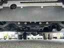 １．４トンＷキャブ垂直ゲート４ＷＤ　６００ＫＧ垂直ゲート　荷台床鉄縞板貼り　電動格納ミラー　パートタイム４ＷＤ　メッキパーツ　キーレスキー　ＡＴ車（36枚目）