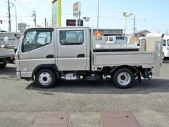 ２トンの荷物と６人の人員を一度に運べる便利な１台！取り回しの良い４ナンバー車です！！ 4