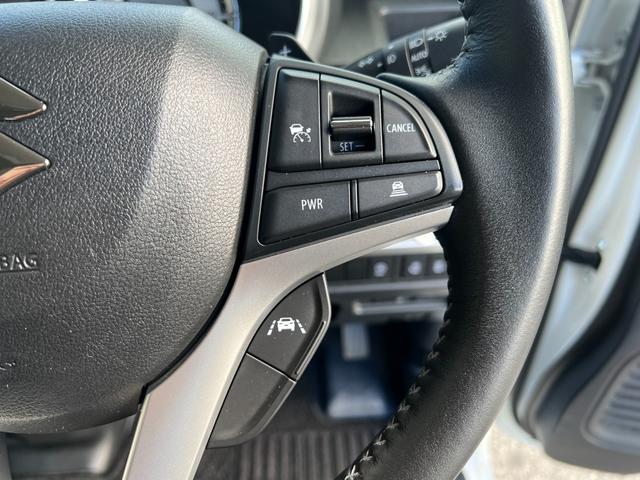 スペーシアカスタム ハイブリッドＸＳターボ　全方位カメラ付き９インチメモリーナビ　ＤＶＤ再生可能　両側電動パワースライドドア　ＥＴＣ　ドライブレコーダー　サーキュレーター　ヘッドアップディスプレイ　運転席シートヒーター　スズキコネクト（14枚目）