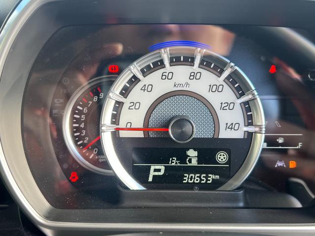 スペーシアカスタム ハイブリッドＸＳターボ　全方位カメラ付き９インチメモリーナビ　ＤＶＤ再生可能　両側電動パワースライドドア　ＥＴＣ　ドライブレコーダー　サーキュレーター　ヘッドアップディスプレイ　運転席シートヒーター　スズキコネクト（15枚目）