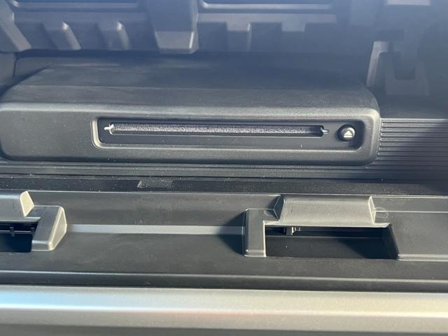 スペーシアカスタム ハイブリッドＸＳターボ　全方位カメラ付き９インチメモリーナビ　ＤＶＤ再生可能　両側電動パワースライドドア　ＥＴＣ　ドライブレコーダー　サーキュレーター　ヘッドアップディスプレイ　運転席シートヒーター　スズキコネクト（28枚目）