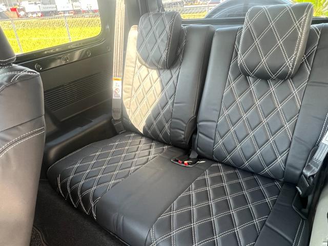 ジムニー ＸＣ　ＤＡＭＤダムド　ｌｉｔｔｌｅＧ　ＳＴＡＮＤＡＲＤ　クラッツィオシートカバー　社外ナビ　バックカメラ　登録届け出済未使用車（9枚目）