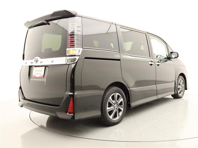 ヴォクシー ＺＳ　煌ＩＩ　ナビ＆ＴＶ　両側電動スライド　メモリーナビ　フルセグ　後席モニター　バックカメラ　ドラレコ　ＤＶＤ再生　ミュージックプレイヤー接続可　衝突被害軽減システム　ＥＴＣ　３列シート　スマートキー　記録簿（3枚目）