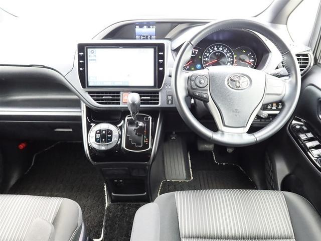 ヴォクシー ＺＳ　煌ＩＩ　ナビ＆ＴＶ　両側電動スライド　メモリーナビ　フルセグ　後席モニター　バックカメラ　ドラレコ　ＤＶＤ再生　ミュージックプレイヤー接続可　衝突被害軽減システム　ＥＴＣ　３列シート　スマートキー　記録簿（5枚目）