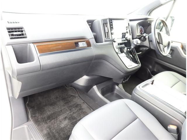 グランエース プレミアム　革シート　ディーゼル　ナビ＆ＴＶ　両側電動スライド　メモリーナビ　フルセグ　後席モニター　バックカメラ　ドラレコ　ＤＶＤ再生　ミュージックプレイヤー接続可　衝突被害軽減システム　ＥＴＣ　３列シート（22枚目）