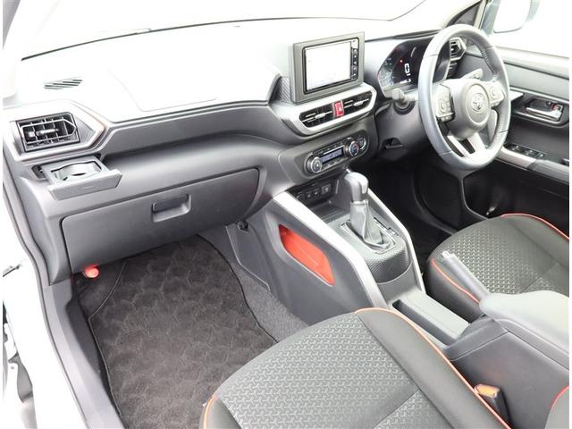 ライズ Z ナビフルセグ Bモニター ドラレコ 衝突被害軽減システム スマートキー LED FOG アイドリングストップ サイドバイザー リヤワイパー コーナーセンサー シートヒーター オートライト ワンオーナー(6枚目)