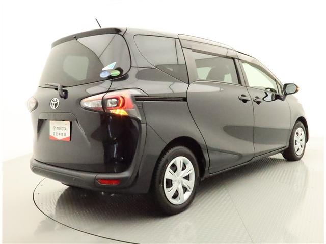 シエンタ ファンベースＧ　ナビ＆ＴＶ　両側電動スライド　メモリーナビ　フルセグ　バックカメラ　ドラレコ　ＤＶＤ再生　ミュージックプレイヤー接続可　衝突被害軽減システム　ＥＴＣ　スマートキー　ＬＥＤヘッドランプ　ウオークスルー（3枚目）