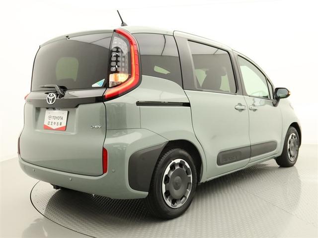 シエンタ ハイブリッドＺ　ハイブリッド　ナビ＆ＴＶ　両側電動スライド　メモリーナビ　フルセグ　バックカメラ　ドラレコ　ミュージックプレイヤー接続可　衝突被害軽減システム　ＥＴＣ　３列シート　スマートキー　ＬＥＤヘッドランプ（3枚目）