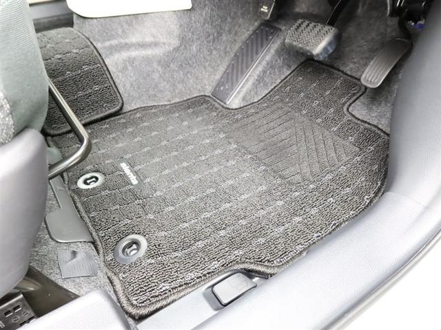 シエンタ ハイブリッドＺ　ハイブリッド　ナビ＆ＴＶ　両側電動スライド　メモリーナビ　フルセグ　バックカメラ　ドラレコ　ミュージックプレイヤー接続可　衝突被害軽減システム　ＥＴＣ　３列シート　スマートキー　ＬＥＤヘッドランプ（32枚目）