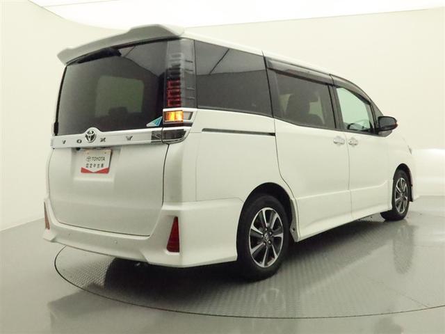 ヴォクシー ZS 煌III ナビ&TV 両側電動スライド メモリーナビ フルセグ 後席モニター バックカメラ DVD再生 ミュージックプレイヤー接続可 衝突被害軽減システム ETC 3列シート スマートキー LEDヘッドランプ(3枚目)