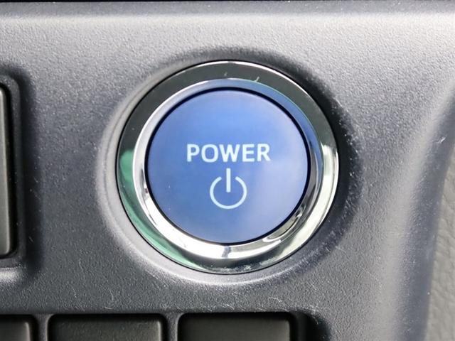 ノア ハイブリッドG ハイブリッド ナビ&TV 両側電動スライド メモリーナビ フルセグ 後席モニター バックカメラ ドラレコ DVD再生 ミュージックプレイヤー接続可 衝突被害軽減システム ETC 3列シート 記録簿(13枚目)