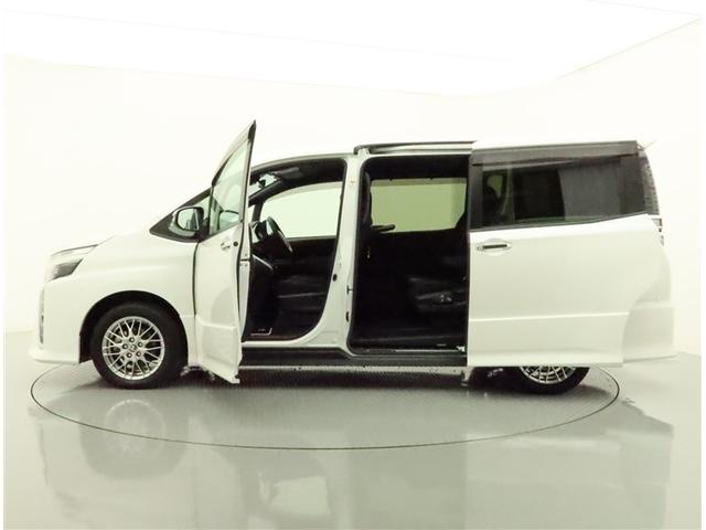 ヴォクシー ハイブリッドZS 煌II ハイブリッド ナビ&TV 両側電動スライド メモリーナビ フルセグ 後席モニター バックカメラ ドラレコ DVD再生 ミュージックプレイヤー接続可 衝突被害軽減システム ETC 3列シート 記録簿(2枚目)