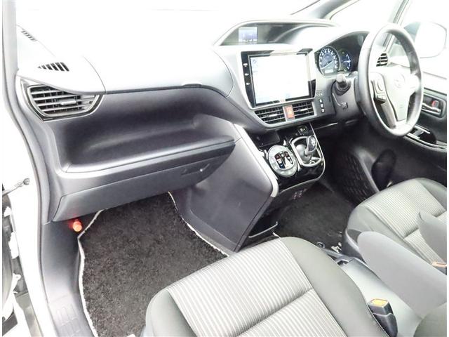 ヴォクシー ハイブリッドZS 煌II ハイブリッド ナビ&TV 両側電動スライド メモリーナビ フルセグ 後席モニター バックカメラ ドラレコ DVD再生 ミュージックプレイヤー接続可 衝突被害軽減システム ETC 3列シート 記録簿(6枚目)