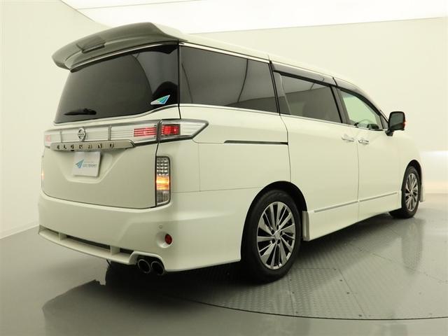 エルグランド ライダー　革シート　ナビ＆ＴＶ　両側電動スライド　メモリーナビ　フルセグ　後席モニター　バックカメラ　ドラレコ　ＤＶＤ再生　ミュージックプレイヤー接続可　ＥＴＣ　３列シート　電動シート　スマートキー　フルエアロ（3枚目）