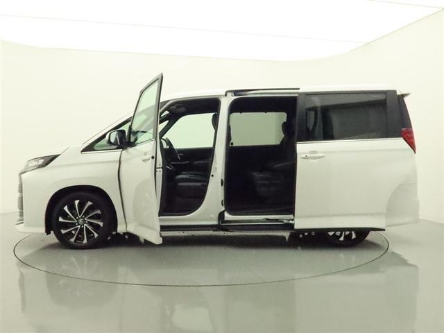 ノア ハイブリッドＳ－Ｚ　両側電動スライド　ナビフルセグ　全方位モニター　Ｗエアコン　衝突被害軽減システム　ＥＴＣ　スマートキー　ＬＥＤ　ＦＯＧ　リヤワイパー　クリアランスソナー　シートヒーター　ＡＷ　オートライトワンオーナー（2枚目）