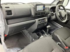 高品質カークリーニング　ピカピＣａｒ　外装・内装、岐阜トヨペットの専門スタッフがシートもカーペットも綺麗に洗浄済み！プロの仕上げを是非ご確認下さいませ。 5