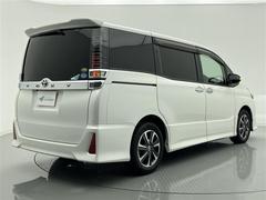 大切なお車のためにボディーコーティングも扱っています。車体によって金額が異なりますので、お気軽にご相談下さいませ。中古車だからこそ・・・この期に施工されるお客様が多いんですよ！ 3
