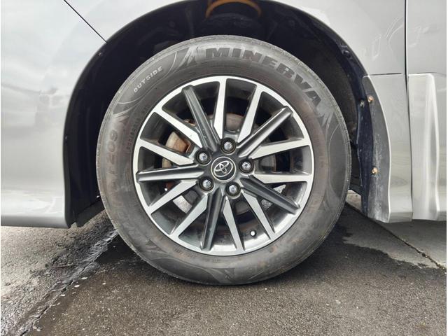 ヴォクシー ZS 煌II 両側電動スライドドア LEDヘッドライト ステアリングスイッチ アイドリングストップ リアロールサンシェード オートライト デュアルオートエアコン 純正16インチAW リアエアコン(33枚目)