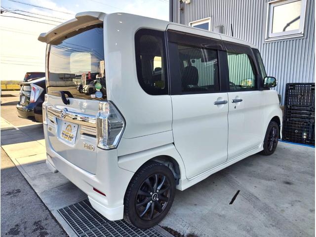 タント カスタムＲＳ　スマートセレクションＳＡ　ナビ　フルセグ　バックカメラ　ターボ　スマートアシスト　両側電動スライドドア　ＬＥＤヘッド　オートライト　アイドリングストップ　スマートキー　オートエアコン　ドラレコ　ＥＴＣ　オートエアコン（8枚目）