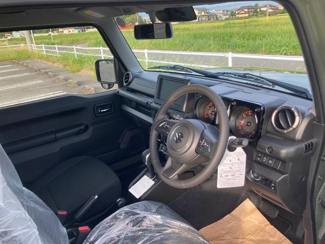 ジムニー ＸＣ　スズキセーフティサポート装着車　ＬＥＤヘッドライト　クルーズコントロール　ヒーテッドドアミラー　シートヒーター　スマートキー＆プッシュスタート　本革巻ステアリングホイール　純正１６インチアルミ（26枚目）