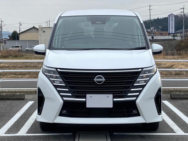 日産 セレナ