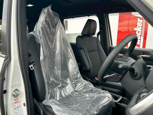 ノア ハイブリッドS-Z 快適利便パッケージHI ドライビングサポート ディスプレイオーディオPlus 前後ドラレコ LEDヘッド・フォグランプ ブラインドスポットモニター 両側電動パワースライドドア パワーバックドア(15枚目)