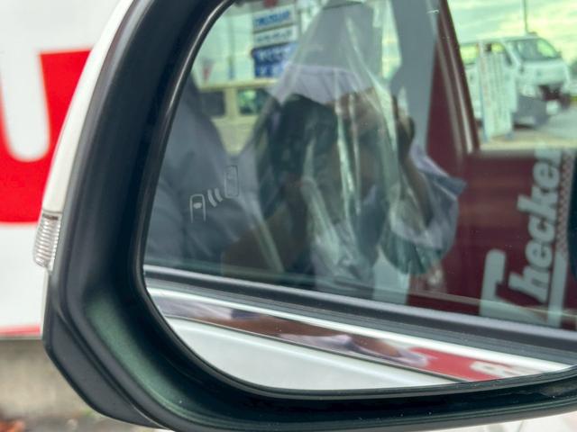 ノア ハイブリッドS-Z 快適利便パッケージHI ドライビングサポート ディスプレイオーディオPlus 前後ドラレコ LEDヘッド・フォグランプ ブラインドスポットモニター 両側電動パワースライドドア パワーバックドア(42枚目)