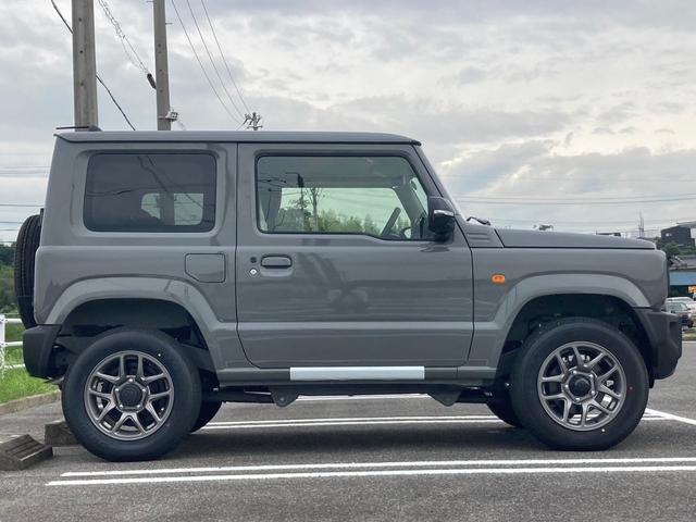 ジムニー XC スズキセーフティサポート LEDヘッドランプ ヘッドランプウォッシャー 本革巻ステアリングホイール 運転席・助手席シートヒーター 全面UVカット機能ガラス LEDサイドターンランプ付ドアミラー(6枚目)