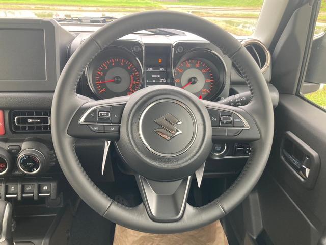 ジムニー XC スズキセーフティサポート LEDヘッドランプ ヘッドランプウォッシャー 本革巻ステアリングホイール 運転席・助手席シートヒーター 全面UVカット機能ガラス LEDサイドターンランプ付ドアミラー(18枚目)