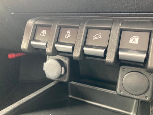ジムニー XC スズキセーフティサポート LEDヘッドランプ ヘッドランプウォッシャー 本革巻ステアリングホイール 運転席・助手席シートヒーター 全面UVカット機能ガラス LEDサイドターンランプ付ドアミラー(28枚目)