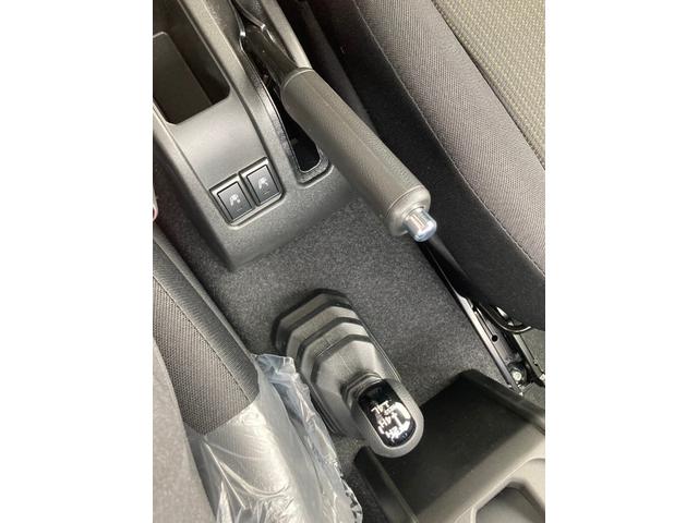 ジムニー XC スズキセーフティサポート LEDヘッドランプ ヘッドランプウォッシャー 本革巻ステアリングホイール 運転席・助手席シートヒーター 全面UVカット機能ガラス LEDサイドターンランプ付ドアミラー(30枚目)