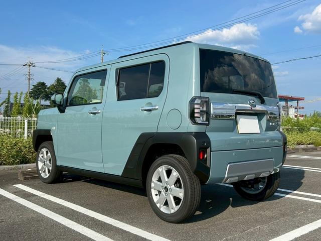 タフト Ｇ　クロムベンチャー　９インチスマホ連携ディスプレイオーディオ　スカイフィールドトップ　ＬＥＤヘッドランプ　電動パーキングブレーキ　運転席・助手席シートヒーター　ウェルカムドアロック解除　１５インチアルミ（7枚目）