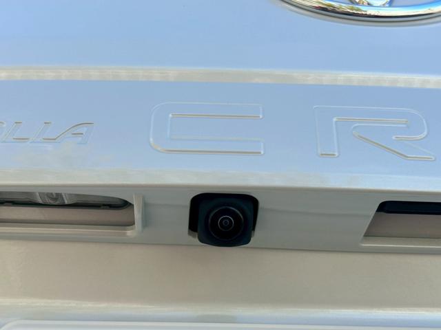 カローラクロス ハイブリッド　Ｚ　トヨタセーフティセンス　パノラマルーフ　アダプティックハイビーム　ブラインドスポットモニター　ＳＥＡ　パノラミックビューモニター　ＬＥＤフロントフォグランプ　本革巻ステアリング　パワーバックドア（41枚目）