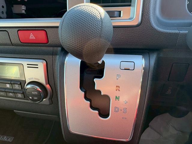 ハイエースバン ロングスーパーＧＬ　トヨタセーフティセンス　パノラミックビューモニター　両側パワースライドドア　イージークローザー　ＬＥＤヘッドランプ　パノラミックビューモニター　デジタルインナーミラー　寒冷地仕様　　ＡＣ１００Ｖ（30枚目）