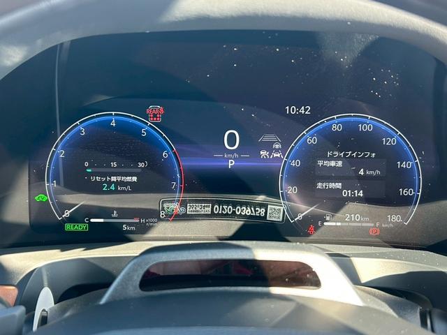 ヴェルファイアハイブリッド Z プレミア トヨタセーフティセンス 左右独立ムーンルーフ BSM+SEA LEDヘッドランプ エグゼクティブパワーシート 後席ディスプレイ ディスプレイオーディオPlus ユニバーサルステップ アドバンストパーク(28枚目)