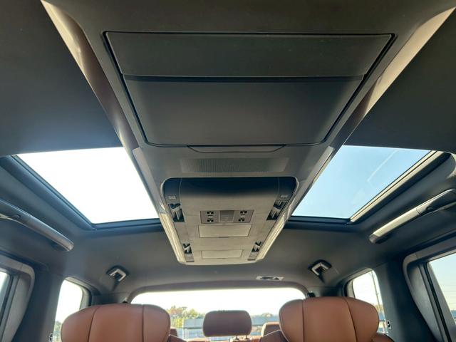 ヴェルファイアハイブリッド Z プレミア トヨタセーフティセンス 左右独立ムーンルーフ BSM+SEA LEDヘッドランプ エグゼクティブパワーシート 後席ディスプレイ ディスプレイオーディオPlus ユニバーサルステップ アドバンストパーク(38枚目)