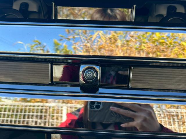 ヴェルファイアハイブリッド Z プレミア トヨタセーフティセンス 左右独立ムーンルーフ BSM+SEA LEDヘッドランプ エグゼクティブパワーシート 後席ディスプレイ ディスプレイオーディオPlus ユニバーサルステップ アドバンストパーク(50枚目)