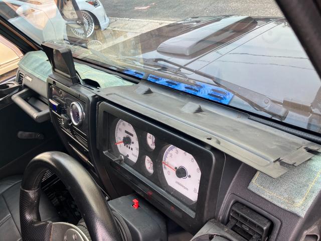 ジムニー サマーウインド　リミテッド　リフトアップ車　エンジンオーバーホール済　ピストン新品　ポート研磨　セルモーター新品　社外エアコリーナー　アルミバンパー　シエラ純正１５インチアルミ　ドライブレコーダー（33枚目）