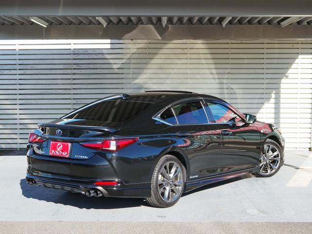 ＥＳ ＥＳ３００ｈ　Ｆスポーツ　ＴＲＤエアロ　ＴＲＤ４本出しマフラー　サンルーフ　純正ナビ　バックカメラ　セーフティシステム　レーダークルーズ　ＢＳＭ　デジタルインナーミラー　パワートランクリッド　ＨＵＤ　前後ドラレコ　ＥＴＣ（2枚目）